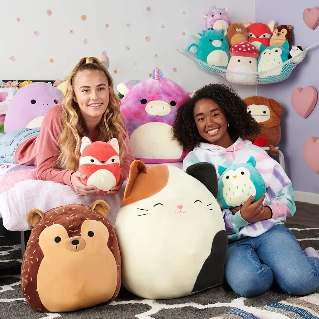 Jazwares SQK3307 - Squishmallows - Leonori Der Löwe Mit Flügeln - 40 Cm (16") - XXL Kuscheltier Plüschtier – Bild 6